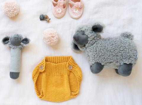 Nana Huchy - Lucy the Sheep Black