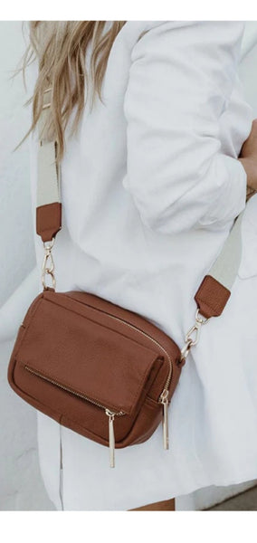 Oioi Crossbody strap bag