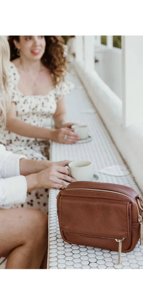 Oioi Crossbody strap bag