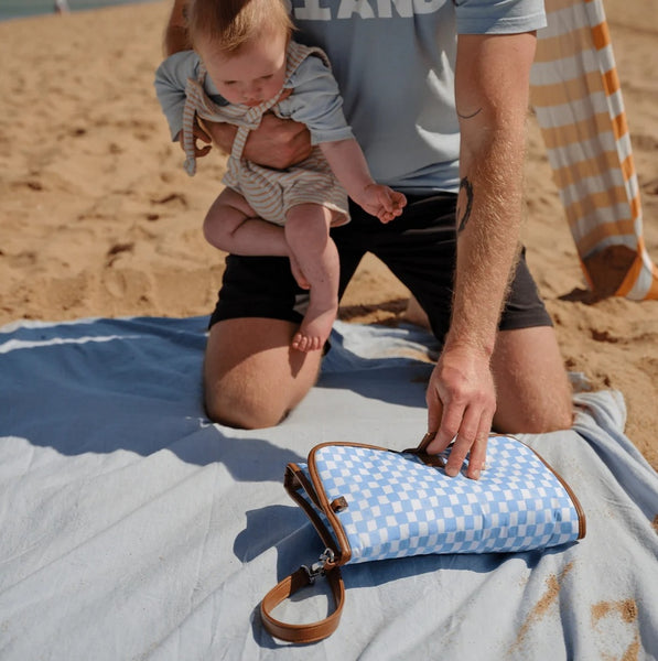 Oioi Travel Change Mat/Clutch