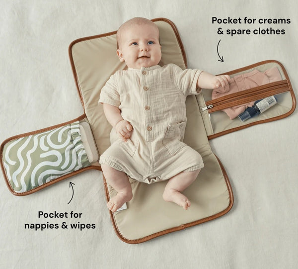 Oioi Travel Change Mat/Clutch