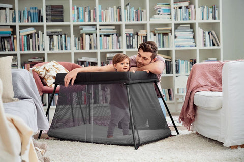 Baby Bjorn- Travel Light Cot