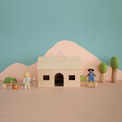 Olliella - Holdie Barn