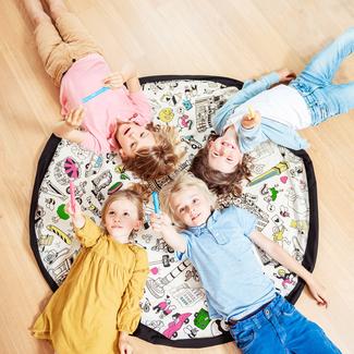 Play and go- OMY Paris play mat